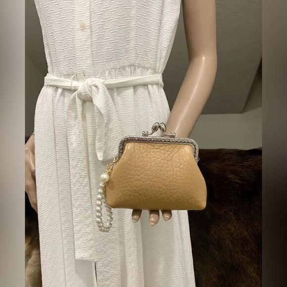 Vintage Handsewn Genuine Embossed Leather Kisslock Clutch/Wallet/Wristlet - Picture 3 of 13